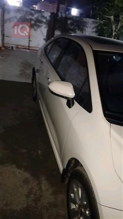 تۆیۆتا کۆرۆلا